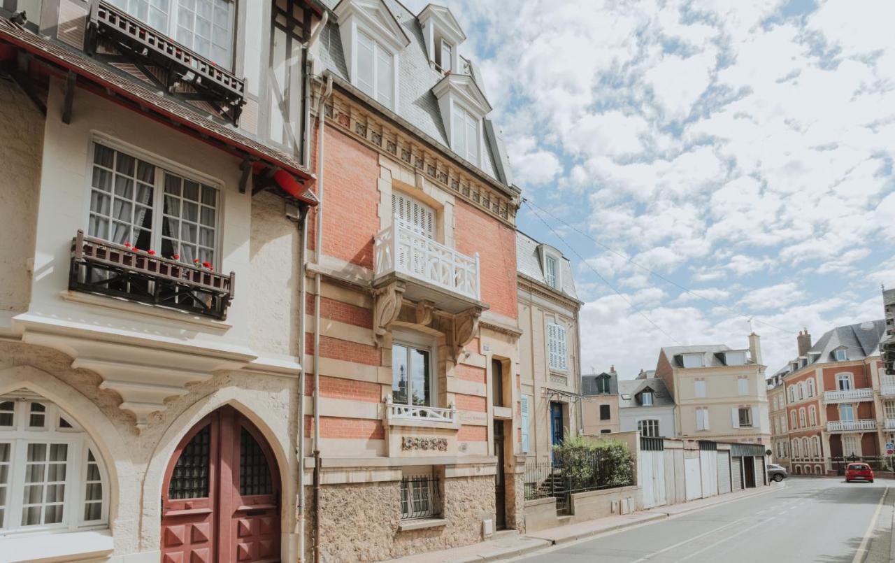 30 mètres de la plage et des planches. Tout à pied ! Trouville-sur-Mer Exterior foto